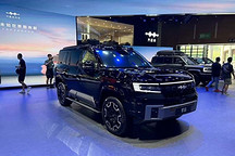 中大型硬派越野SUV 方程豹豹8實車曝光