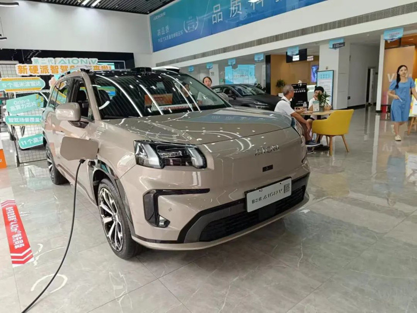“油車不會死，但我怕了新能源！”丨市場調查