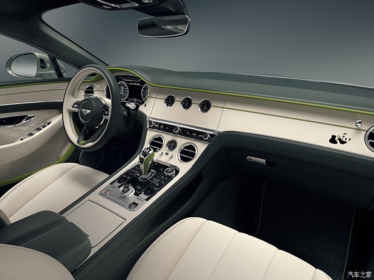 賓利 歐陸 2024款 4.0T GT V8 熊貓?zhí)貏e版