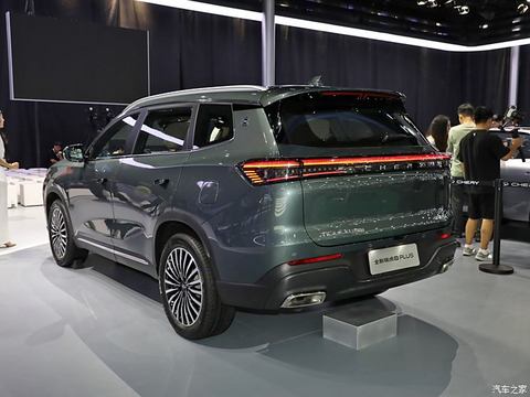 奇瑞汽车 瑞虎8 PLUS 2025款 390TGDI DCT舒适型