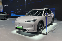 吉利银河E5成都车展亮相，11.28万起售，纯电SUV新选择