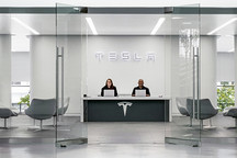 特斯拉自動駕駛汽車座椅或可旋轉(zhuǎn)