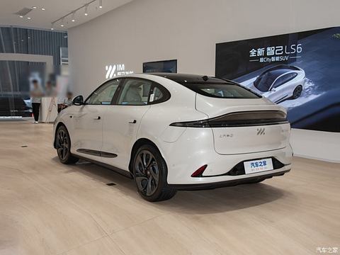 智己汽车 智己LS6 2025款 248kW 后驱