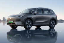 吉利银河E5充电性能揭秘：交流直流充电功率及随车工具全解析