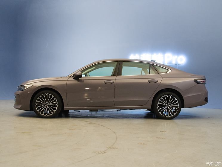   2025 PRO 380TSI ҫ
