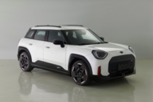 MINI ACEMAN JCW亮相工信部:运动风格套件+190kW动力