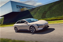 何小鹏：小鹏MONA产能10天扩2充次 要破新势力首月交付纪录