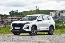 配置升級 2.0T車型新增8AT變速箱 新款奇瑞瑞虎8 PRO售11.99萬起