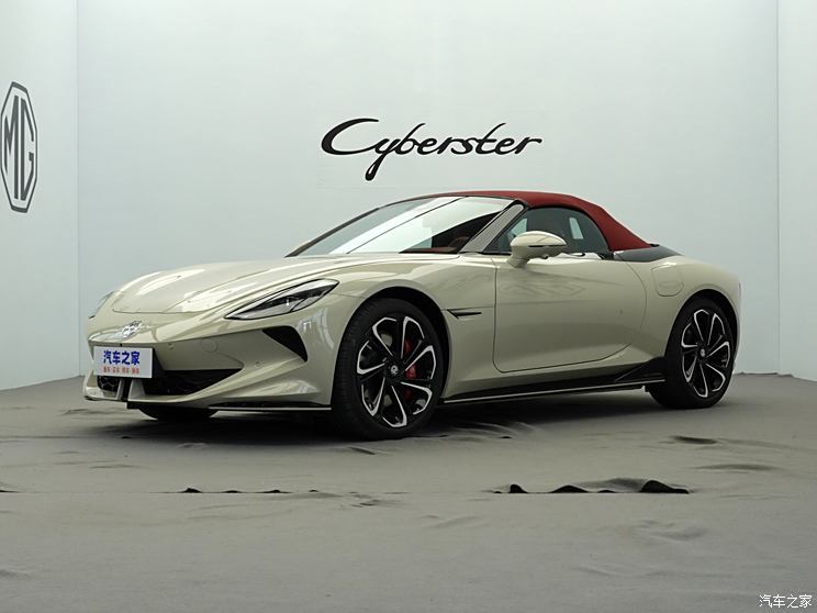 上汽集團(tuán) MG Cyberster 2024款 520km 傳奇四驅(qū)紅篷版