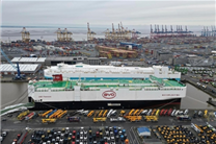 出海舰队再加一！广船国际为比亚迪建造的滚装船顺利出坞