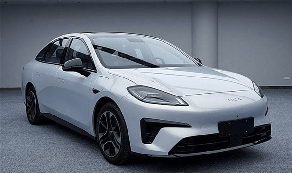 純電A+級轎車！廣汽埃安AION RT將于9月26日預(yù)售：對標(biāo)MONA M03