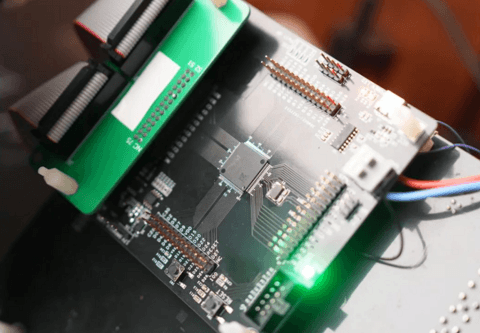 长城联合开发的RISC-V车规MCU成功点亮