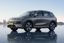 吉利银河E5交付破2万，产能提升满足需求