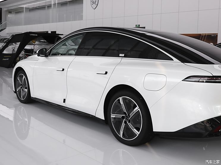  ǺS7 2024 555km 