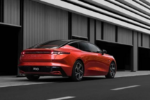 领克Z10续航超800公里 金砖电池安全性能卓越