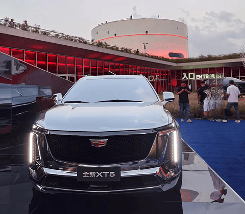 凯迪拉克全新XT5上市,售价26.59万起