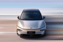 小鹏P7+亮相云栖大会,中国首款AI汽车引领智能驾驶新纪元