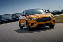 福特Mustang Mach-E销量超燃油野马，电动车型增长显著