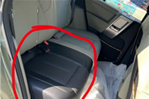 提一周才發現 曝iCar V23后排坐墊顏色裝錯：車主戲絕版
