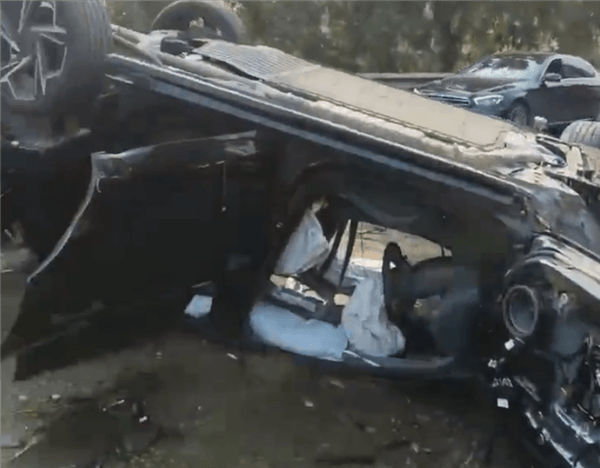 貨車失控致車輛被撞報(bào)廢 車主僅輕微擦傷：感謝領(lǐng)克保命