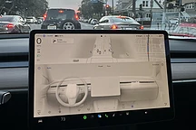 特斯拉“生物武器防御模式”助车主逃离洛杉矶山火