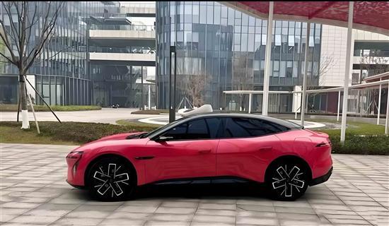 阿維塔06實車曝光 或今年第二季度正式上市