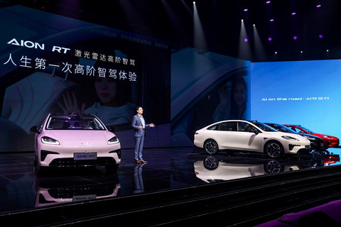 连发三款“低价车”,广汽埃安要干什么?