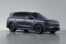 问界M8增程版亮相：3105mm轴距，1.5T+双电机动力组合