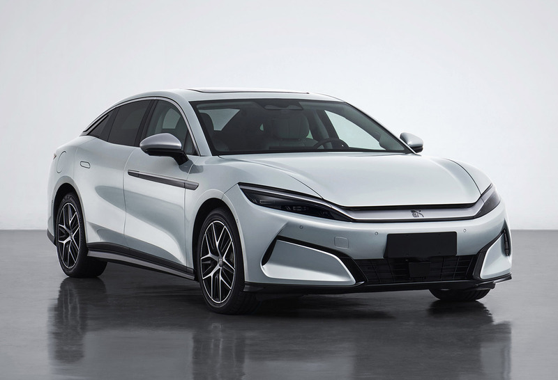 比亚迪汉L正式亮相：1.5T插混动力，纯电续航达165km，动感设计引领未来