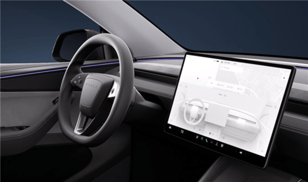 網(wǎng)友偶遇一板車煥新特斯拉Model Y：疑是發(fā)運(yùn)門店做展車