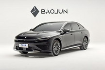 配備液晶儀表盤+中控大屏 車門把手造型有特色 寶駿享境內(nèi)飾諜照