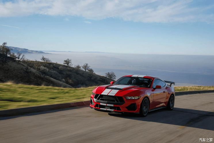 性能猛兽回归！830马力V8机械增压上身！谢尔比GT350/GT350R官图