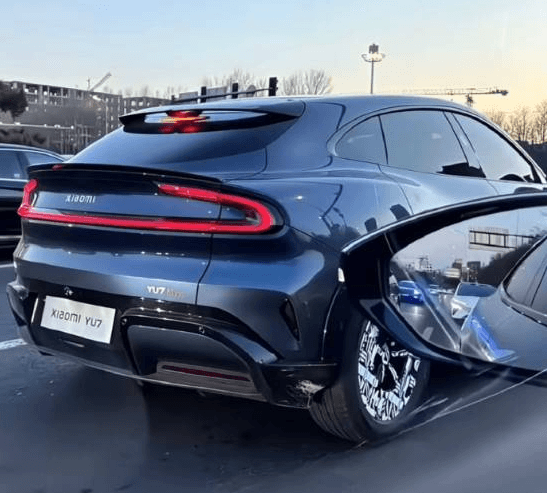 或6月上市 小米YU7實(shí)車圖再次曝光