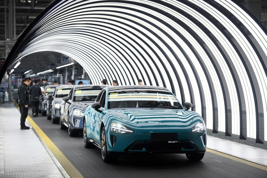 小米、吉利等車企為何熱衷搞“工業(yè)旅游”？