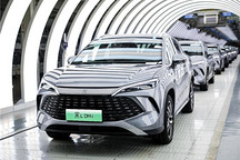 比亞迪：新車密集投放，業(yè)績(jī)持續(xù)飆升｜2024大事記