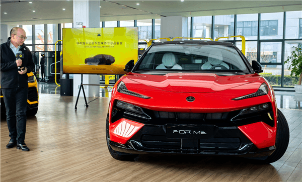 蓮花For Me亮相！蓮花CEO馮擎峰：300萬(wàn)以內(nèi)無(wú)人匹敵