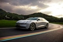 全系四驱 领克10 EM-P新增千里浩瀚H5版型