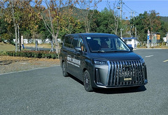 试驾锐胜M8：能否上演一场务实的产品突围？