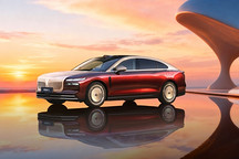 追光L极寒测试，岚图高管称“BBA已全方位落后”