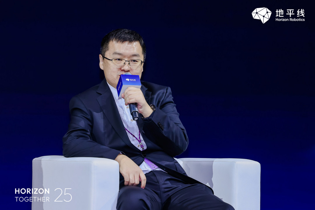 珠峰之路，同行之力：地平線以生態(tài)之力，撬動自動駕駛?cè)蛏虡I(yè)化