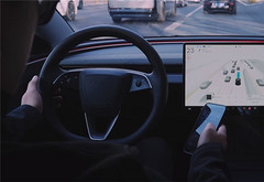 半年内小鹏智驾追齐特斯拉？何小鹏再立Flag