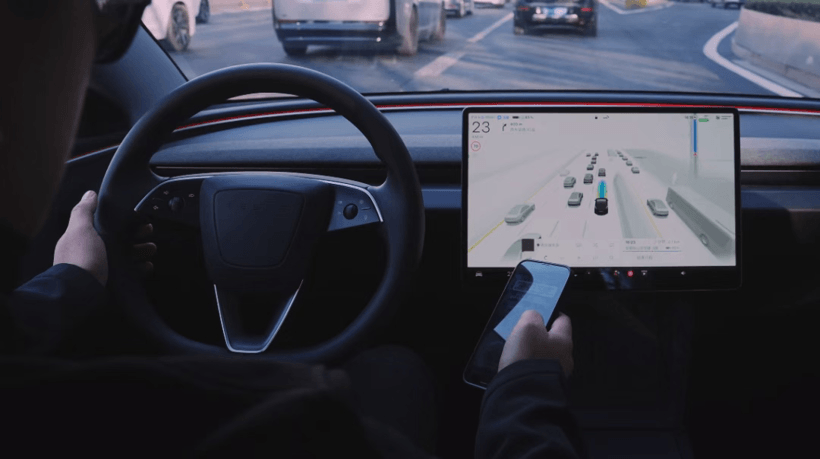 半年內(nèi)小鵬智駕追齊特斯拉？何小鵬再立Flag