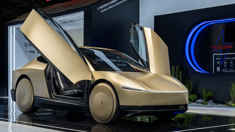 半年内小鹏智驾追齐特斯拉？何小鹏再立Flag