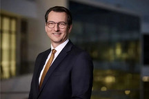 新掌门和宝马的未来十年，成败将由中国决定