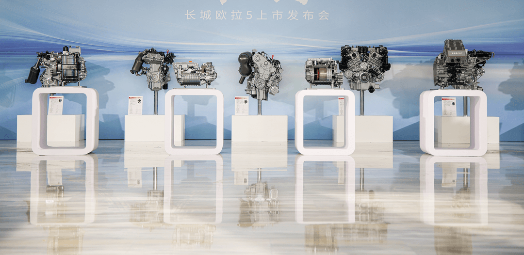 汽车创新，需要踩刹车？