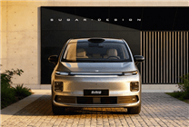 零跑D21 MPV谍照曝光：豪华电动新选择，增程版续航超400公里！