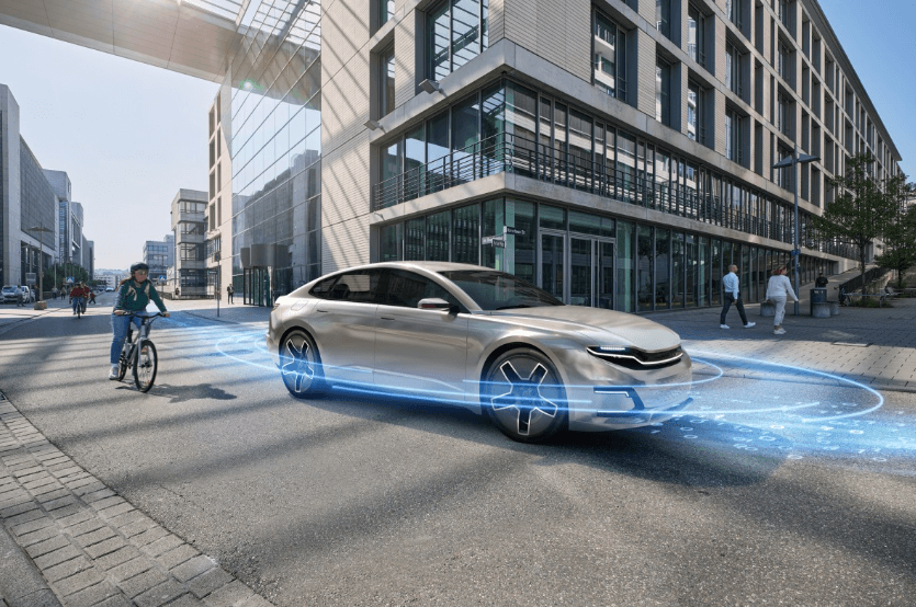 【全球汽車新技術(shù)觀察】11月下期〡HERE推出業(yè)內(nèi)首個(gè)SDV成熟度框架；博世牽頭ConnRAD項(xiàng)目，推動(dòng)互聯(lián)自動(dòng)駕駛的安全韌性提升；日本研發(fā)碳電極，實(shí)現(xiàn)1Wh級(jí)疊層鋰空氣電池穩(wěn)定運(yùn)行