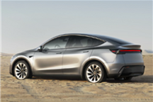 女子从四川飞到海南去提特斯拉：结果却是老款车