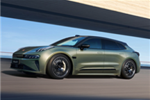 极氪001 WE版老车主福利：免费体验3个月方向盘、后排加热