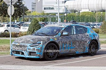 法拉利首款電動SUV將于10月9日發(fā)布 2025年還將推出5款新車